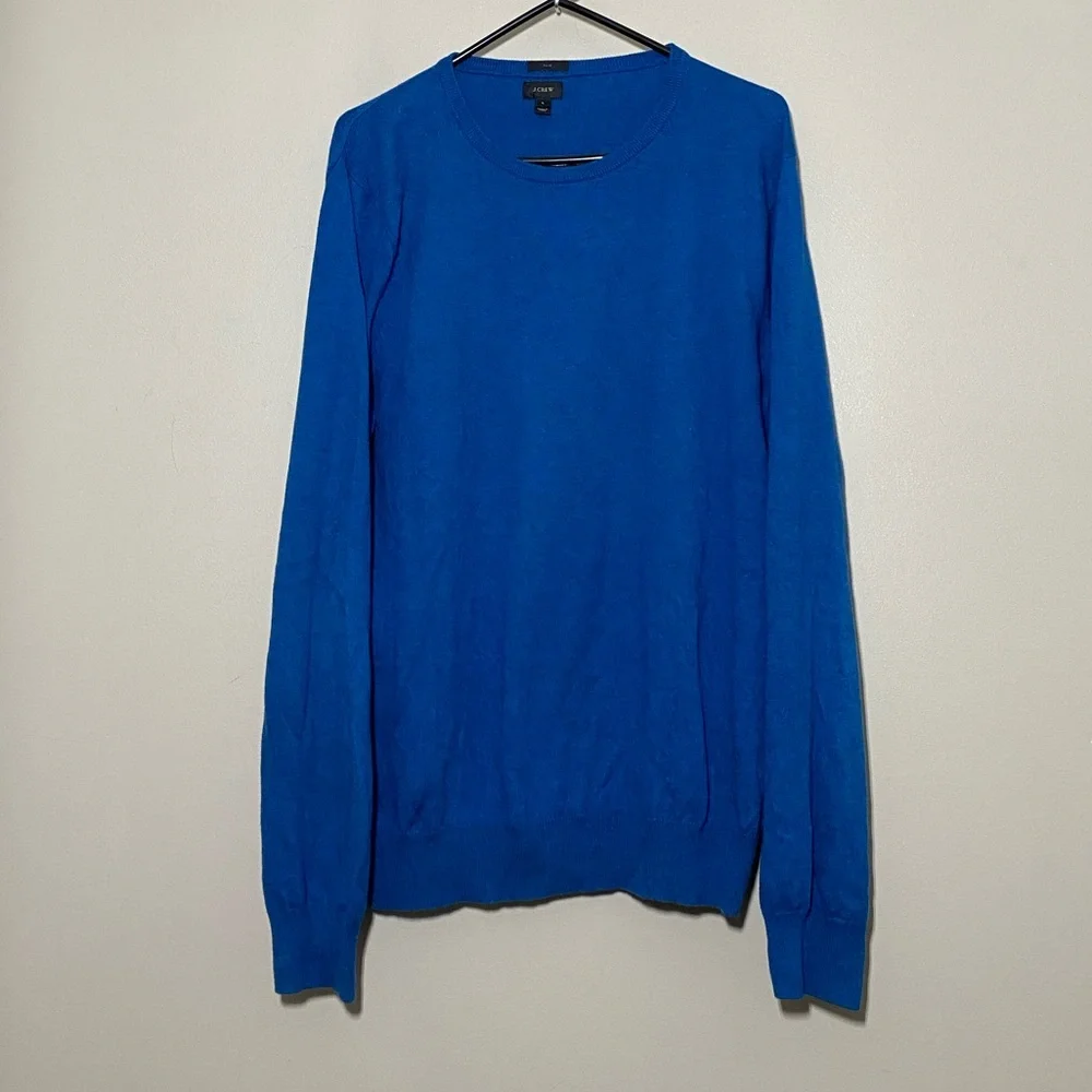 J.Crew || men’s pull over blue sweater size Large